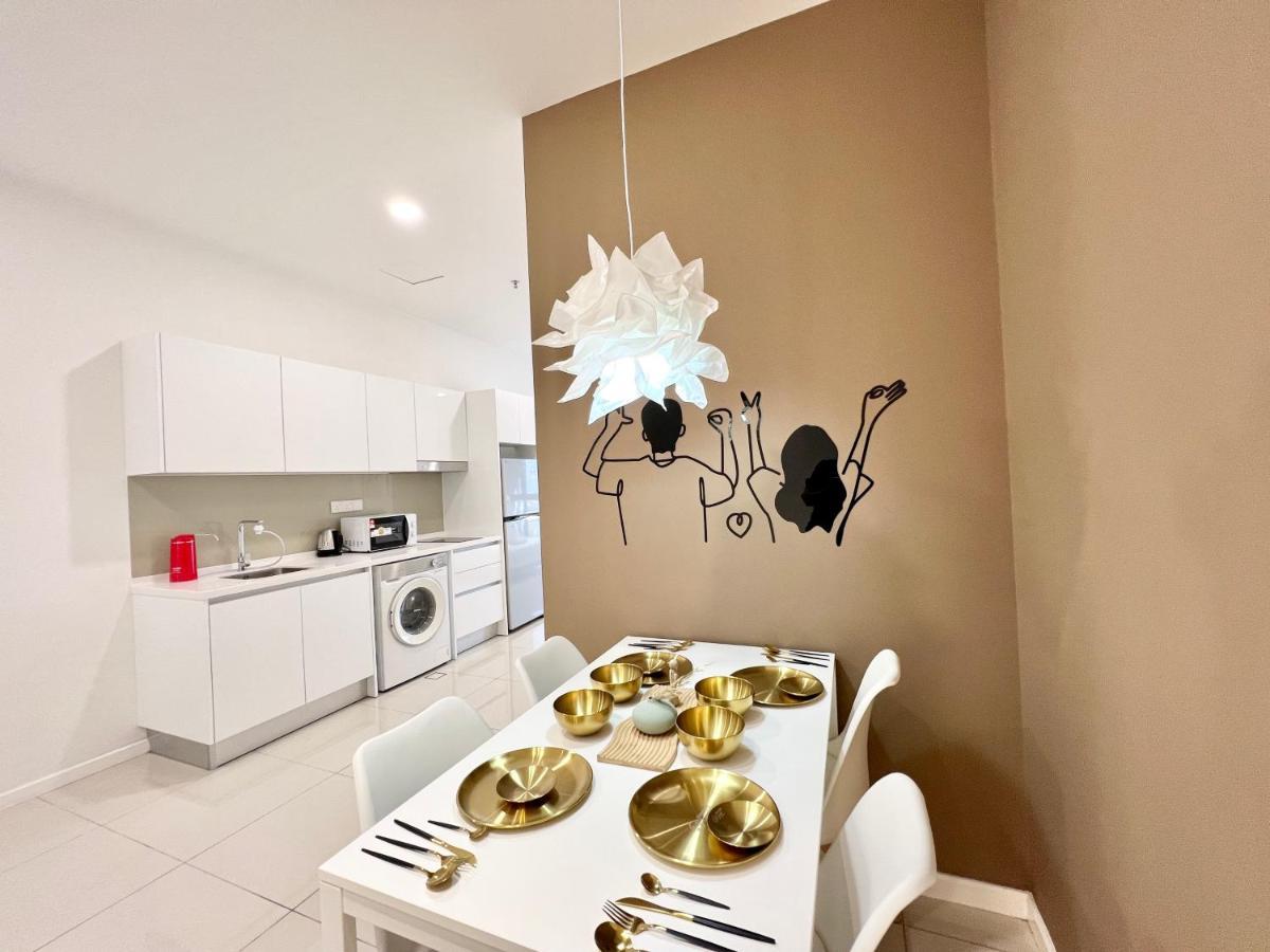 Highpark Suites Kelana Jaya, Petaling Jaya By Sleepy Bear المظهر الخارجي الصورة